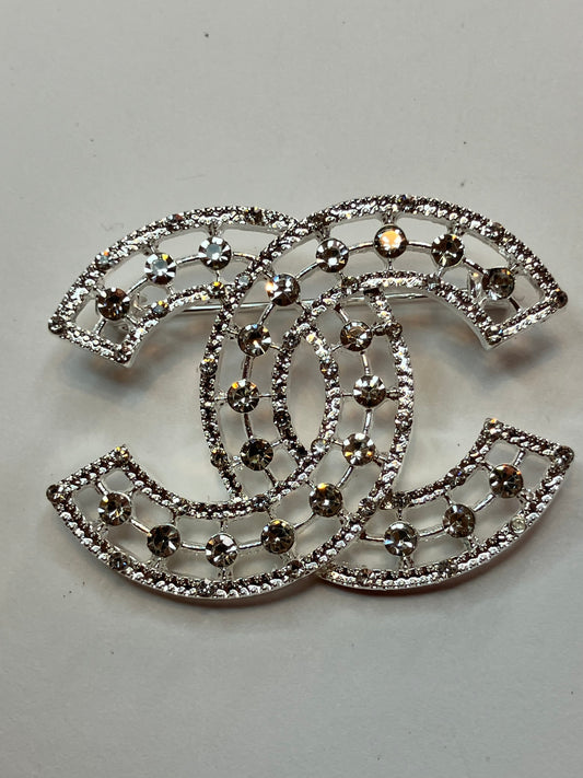 Brooch (silver)