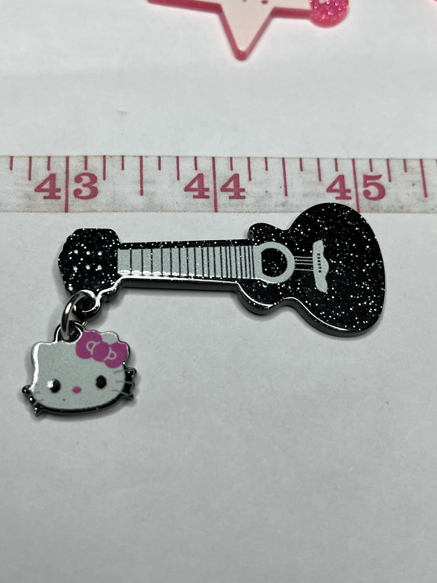 Kitty flat DIY JUNK charms