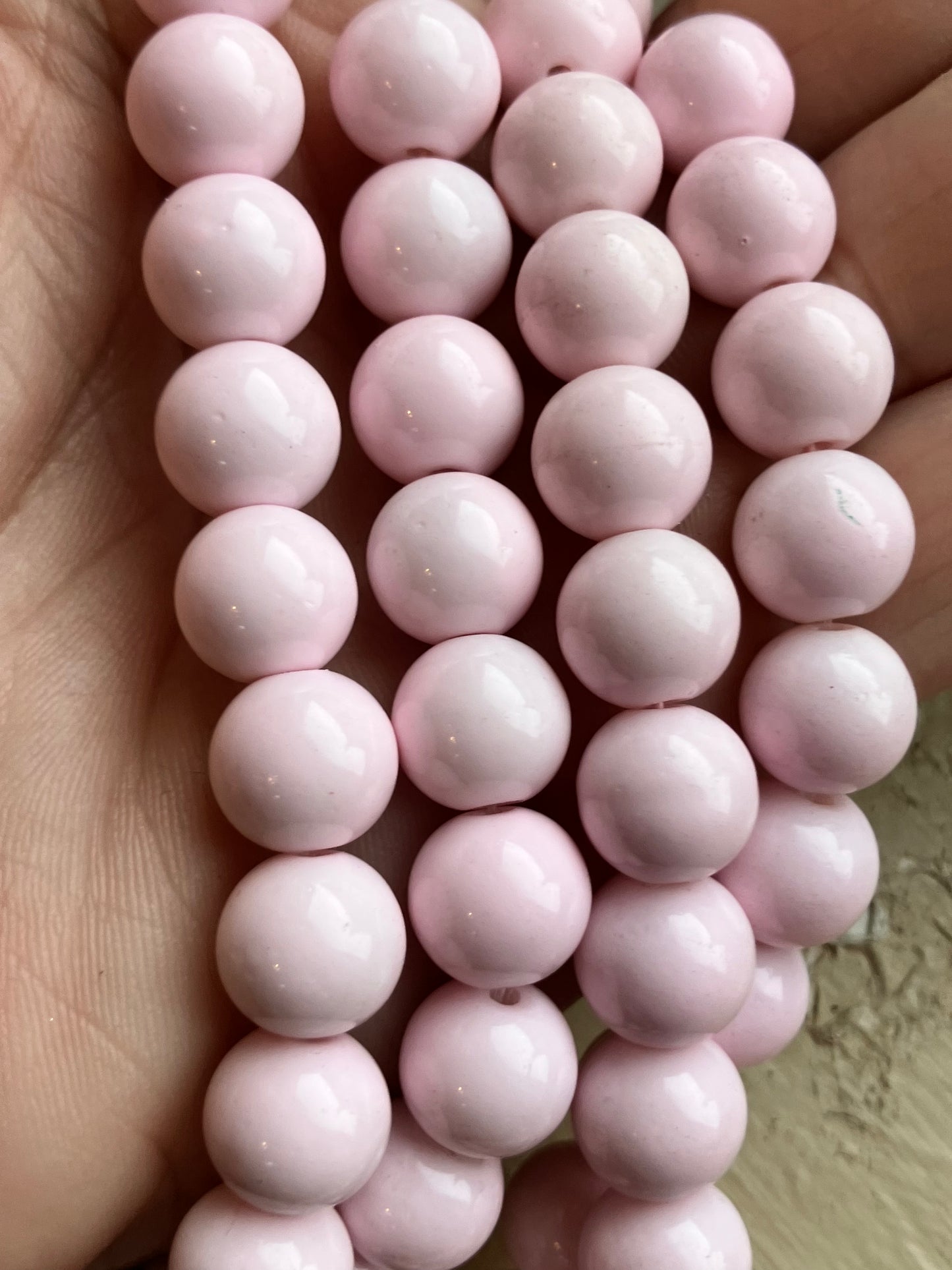 10mm Blush pink glass beads