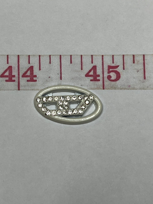 Bling D’s flat back junk charms