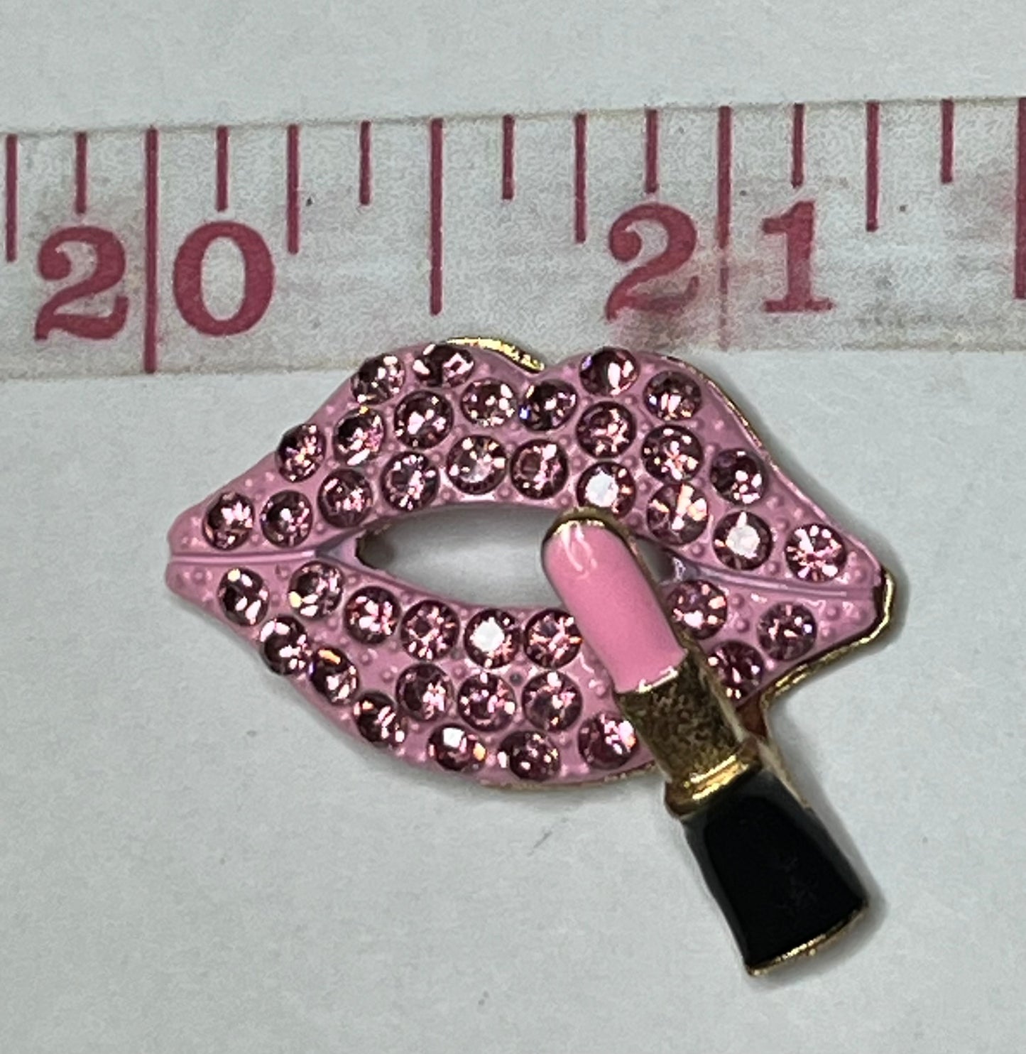 Bling lips lipstick flat back charm