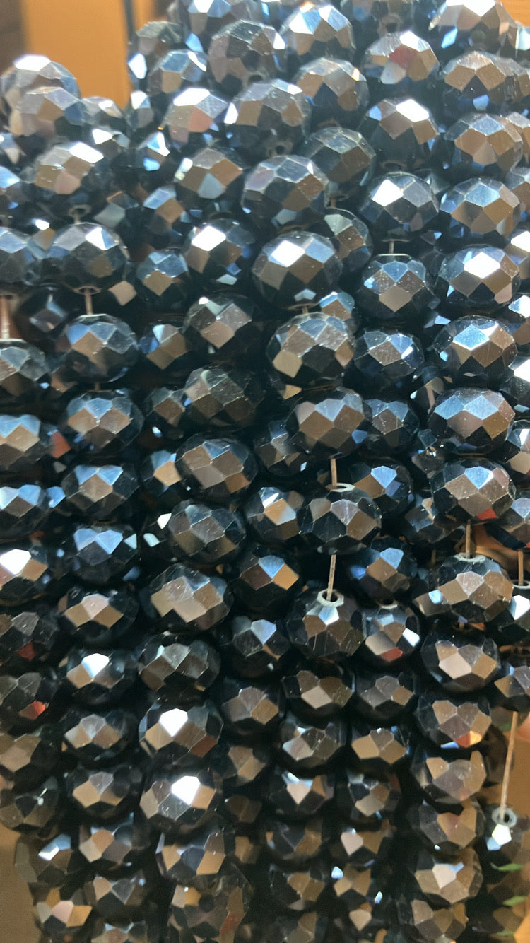 Rondelle faceted black 10 mm glass beads