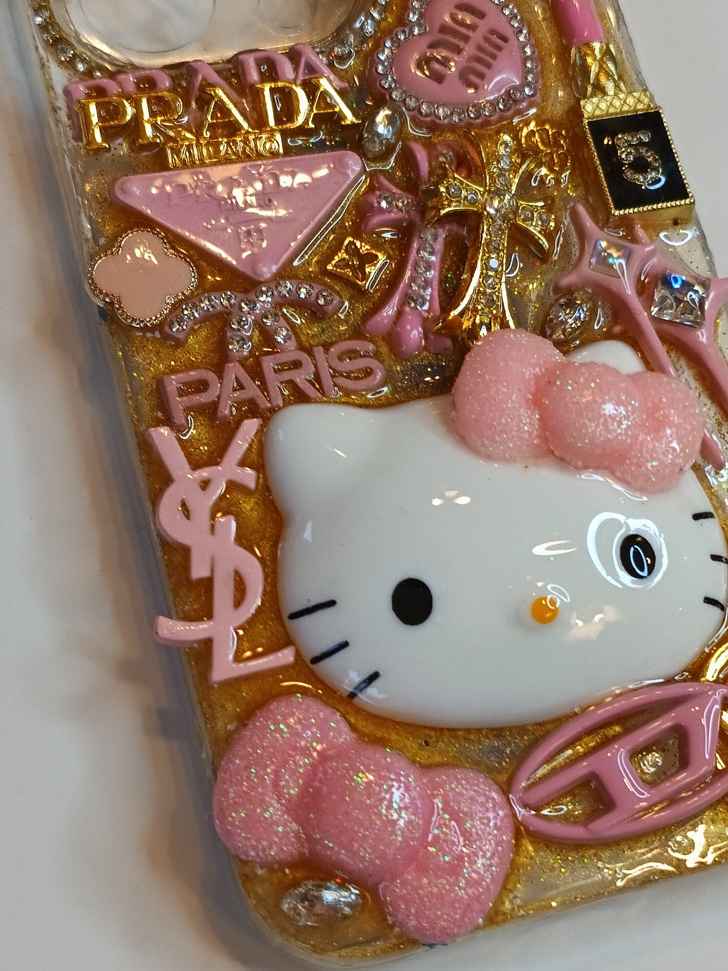 IPhone 13 Pro junk phone case